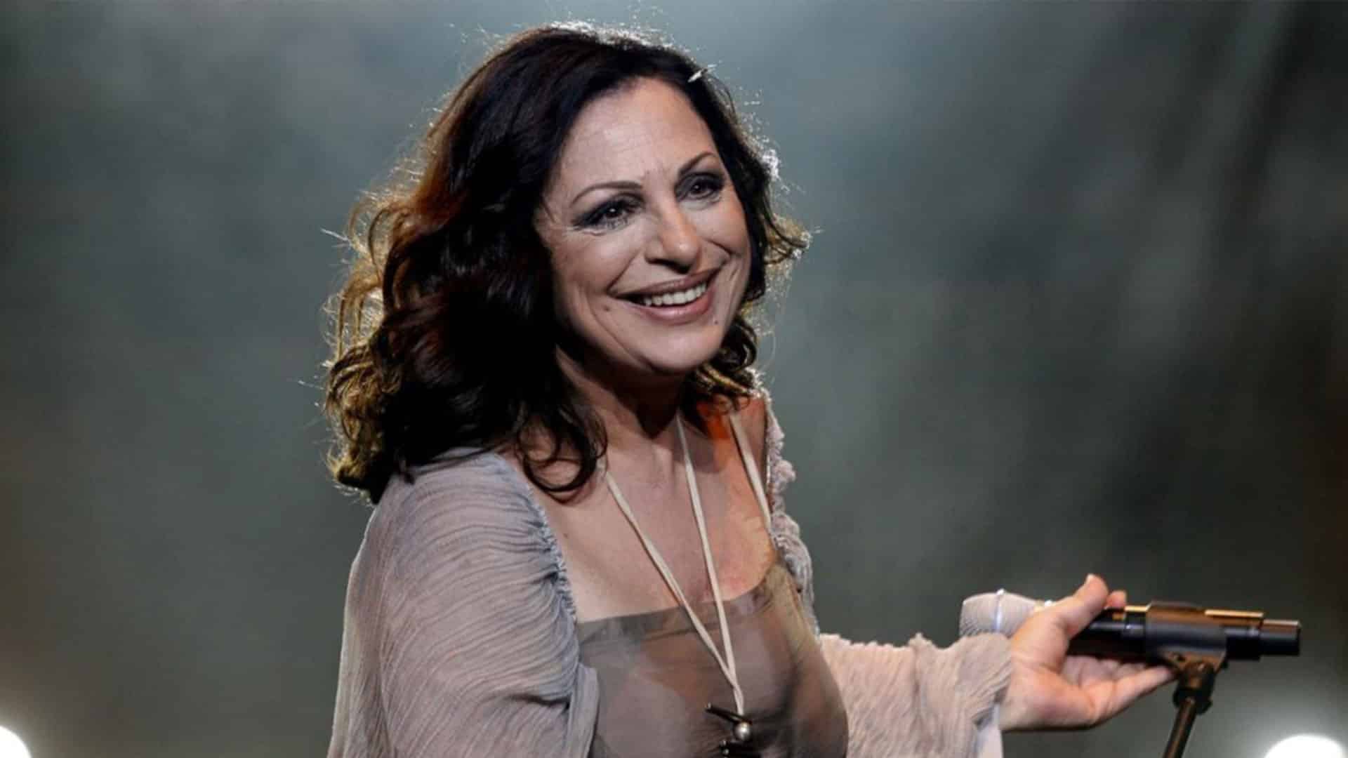 The Life and Career of Haris Alexiou Age, Husband, Family