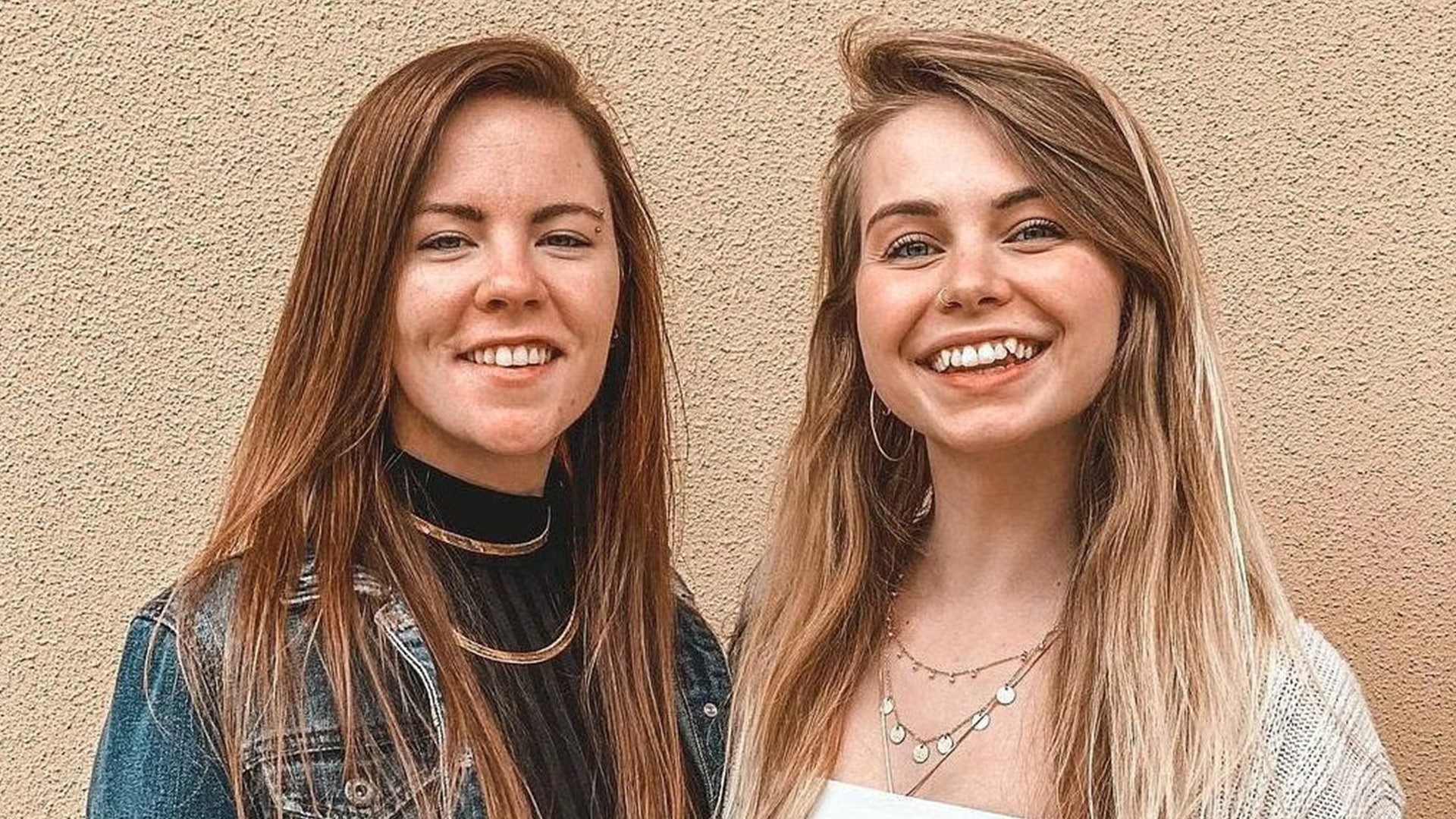 What Are Hailee and Kendra Famous for? Age, Wedding, Net Worth