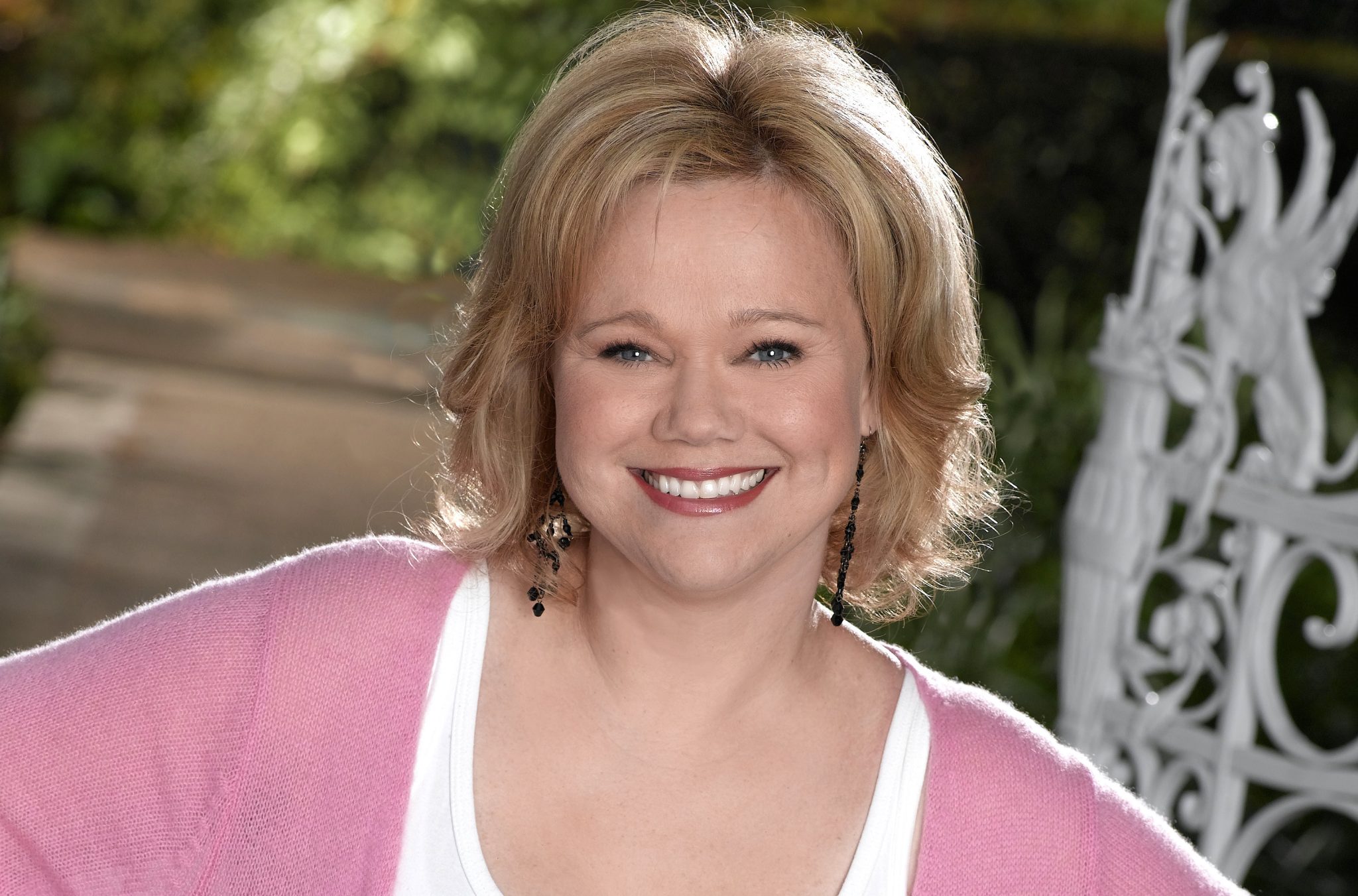 Caroline Rhea's from 'The Biggest Losser' Bio: Net Worth, Baby Daddy
