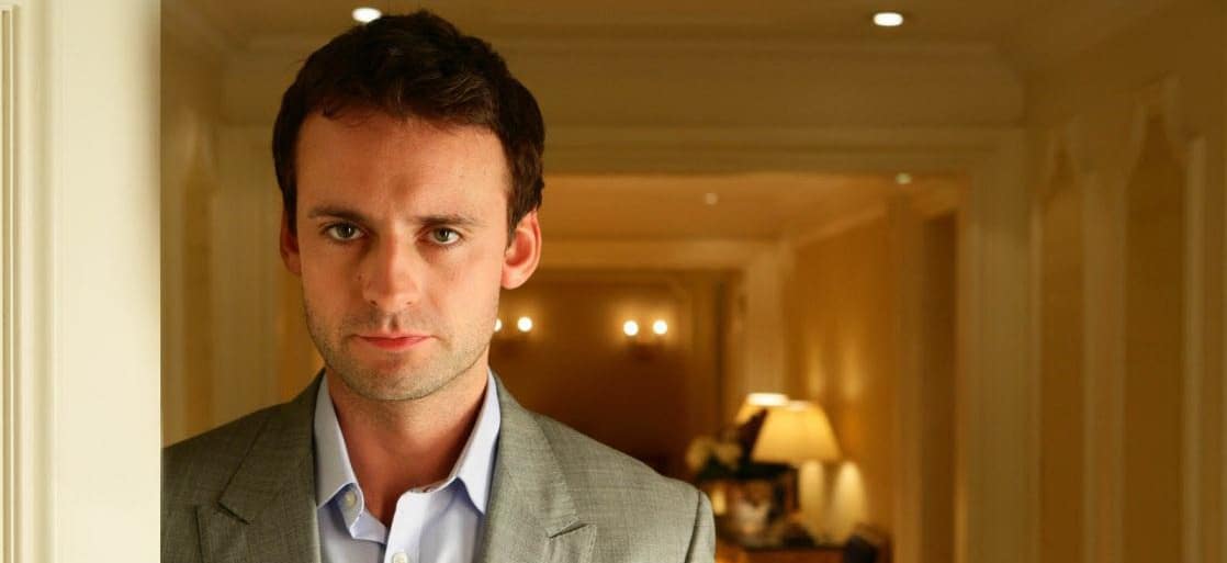 Callum Blue's from "Smallville" Wiki Gay, Wife, Dating, Grey's Anatomy