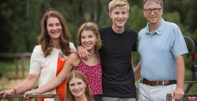 Bill Gates Sohn : Bill Gates - Daughters, Son & Father : Microsoft'un sahibi bill gates ve eşi melinda gates boşanma kararı aldıklarını açıkladı.