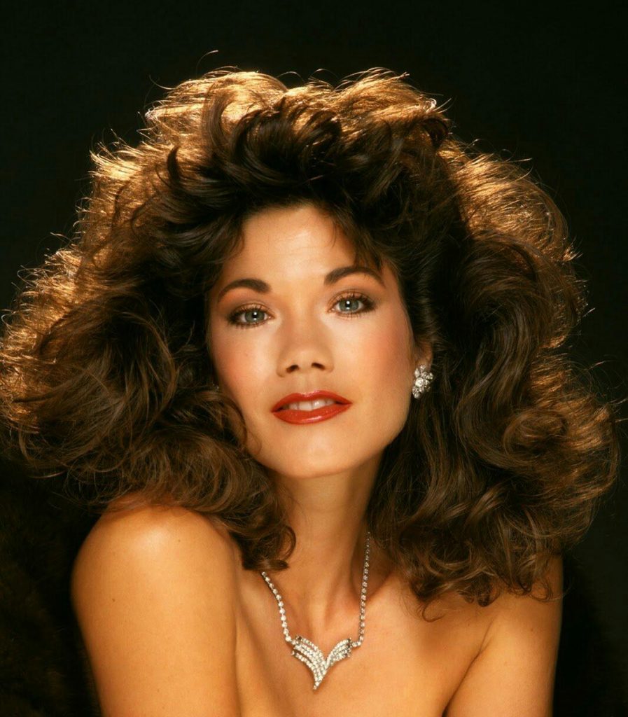 Is barbi benton still living