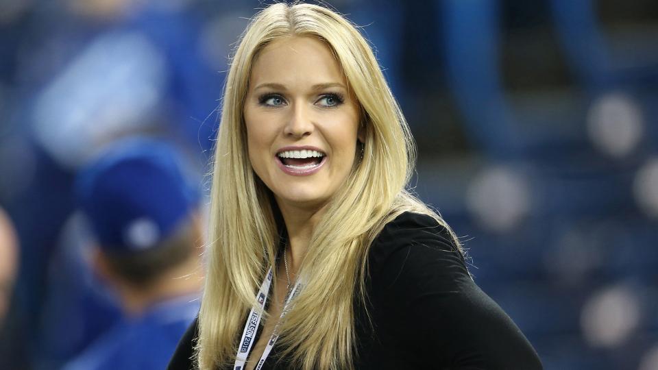 Heidi Watney Wiki, Kaki, Kakak, Suami, Kencan, Urusan, Pengukuran ...