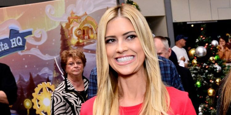Flip Or Flop Star Christina El Moussa Dating Boyfriend Ant Anstead After Divorce From Tarek Her Net Worth Age Height Measurements,Valaikappu Simple Indian Baby Shower Decorations