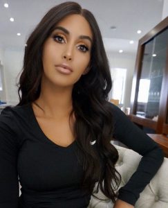 Claudia Sampedro (WAGS Miami) Age, Engaged, Husband, Wiki Bio