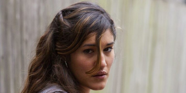 Who is Q'orianka Kilcher? Wiki Bio, race, net worth, parents, lips surgery