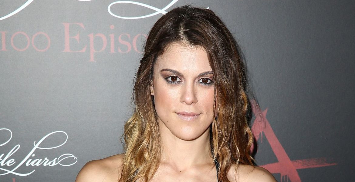 Pictures lindsey shaw 41 Sexiest