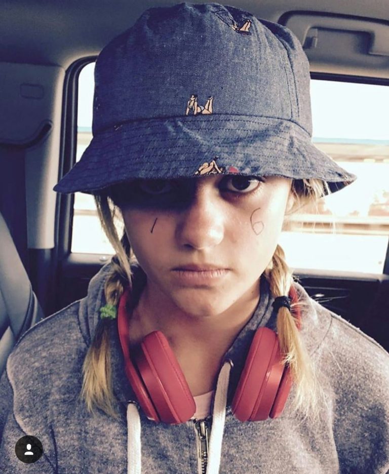 Yolandi Visser's daughter Sixteen Jones Wiki Bio, Parents, boyfriend