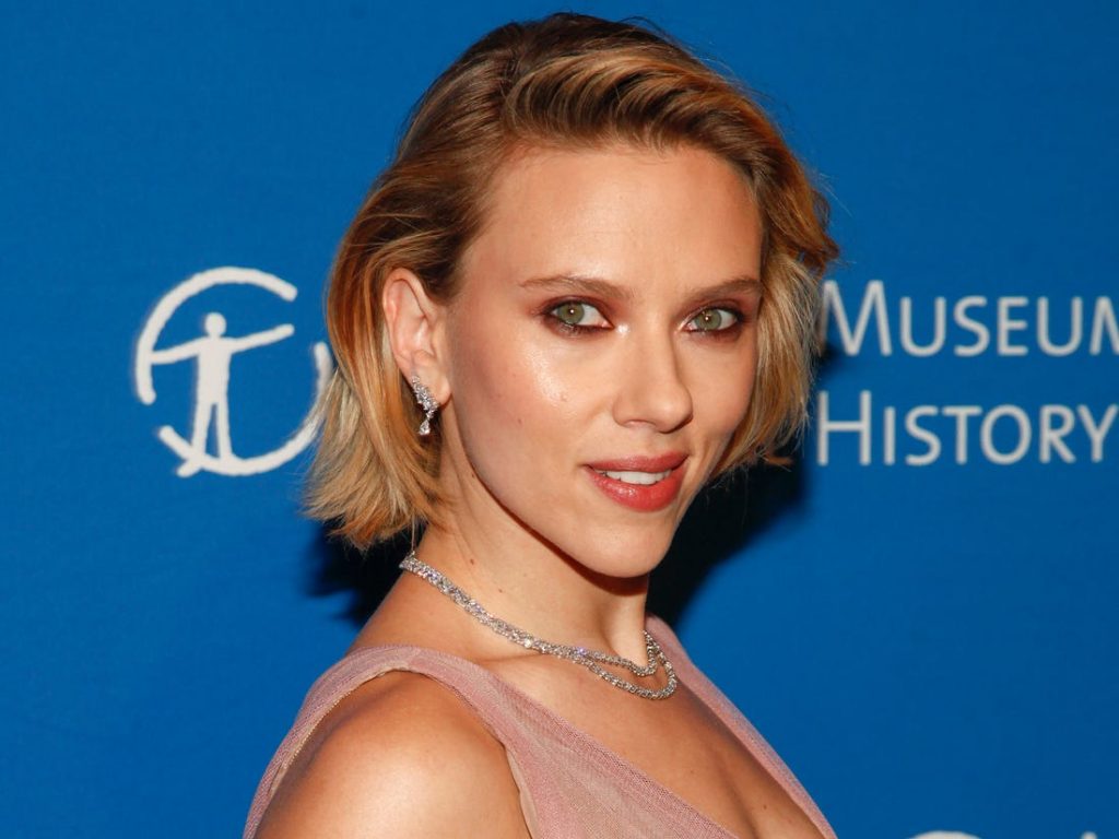 Who has Scarlett Johansson dated? Dating History Since Youth