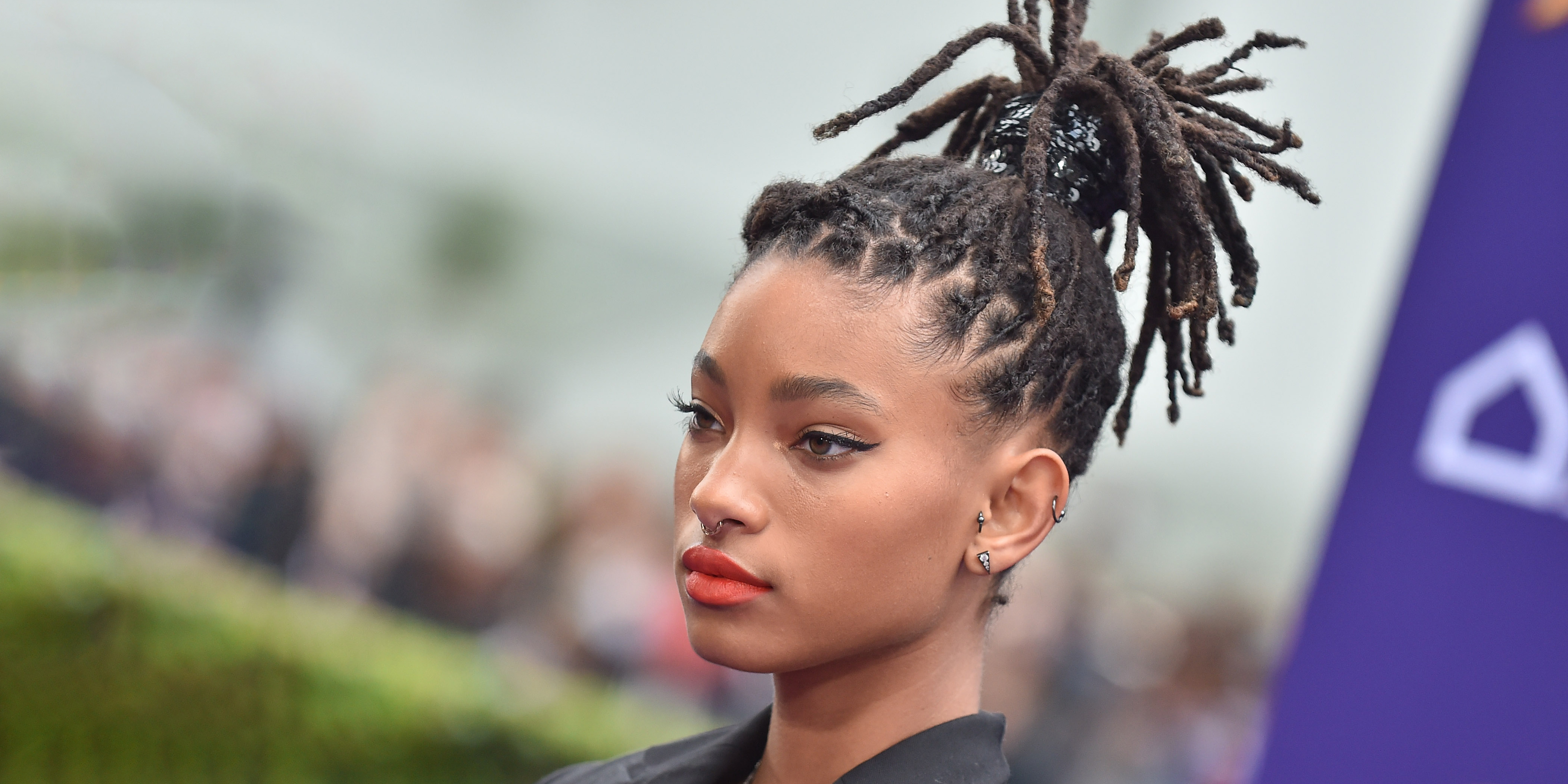 Is 'red table talk' host willow smith single? 