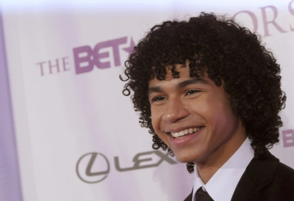 What is Noah GrayCabey doing now? Height, Wife, Net Worth