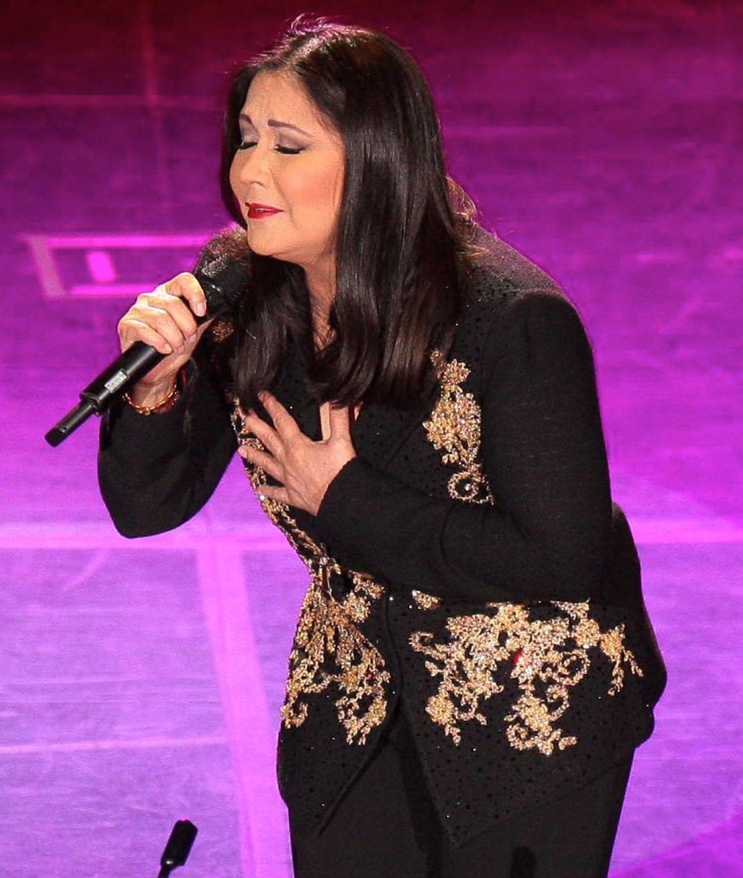 Ana Gabriel Biography Height Husband Net Worth Children Ana Gabriel Biography Height Husband Net Worth Children