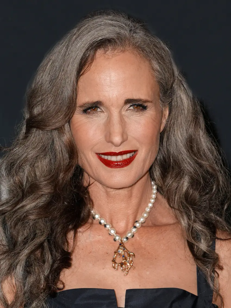 All truth about Andie MacDowell's ex-husband Paul Qualley (Wiki)