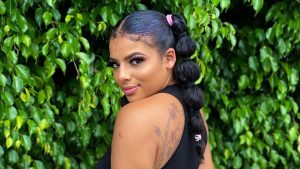 Who is Mikayla Saravia (KKVSH), and what does she do for a living?