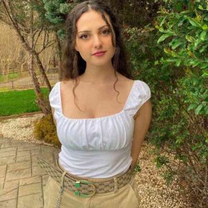 How did Hannah Montoya get famous? Her Age, Height, Dating