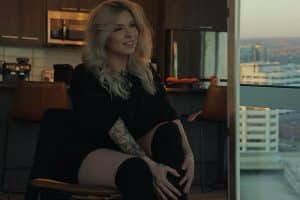 Eevie Aspen's Biography: Age, Measurements, Career, Net Worth