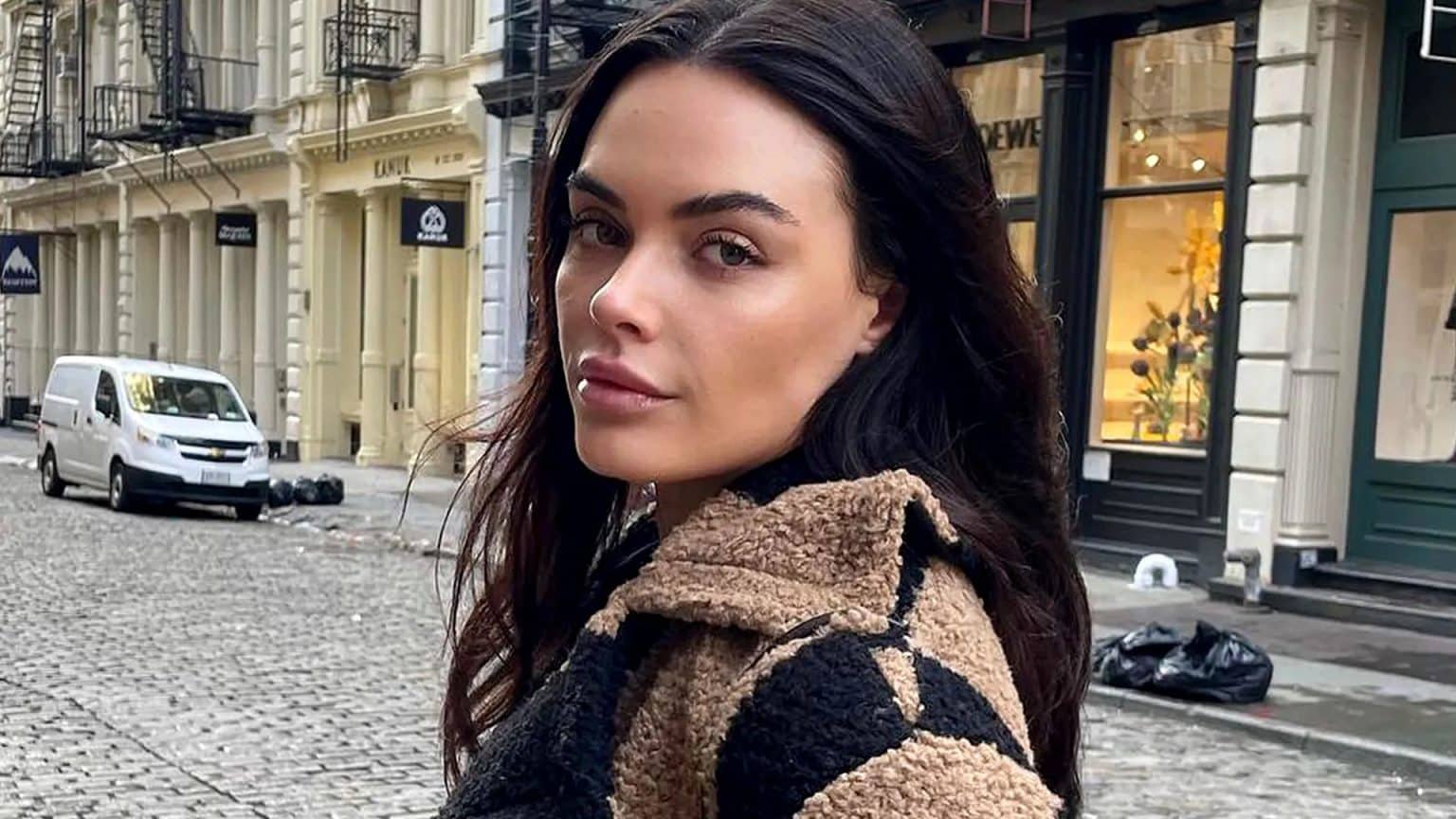 Wiki de Jailyne Ojeda Ingresos, Familia, Novio, Patrimonio Neto, Citas